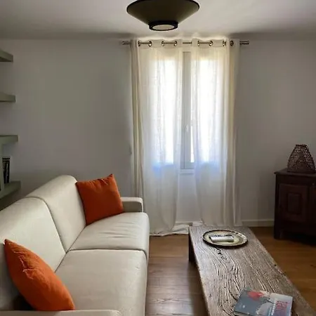 Apartment T2 Historic Center