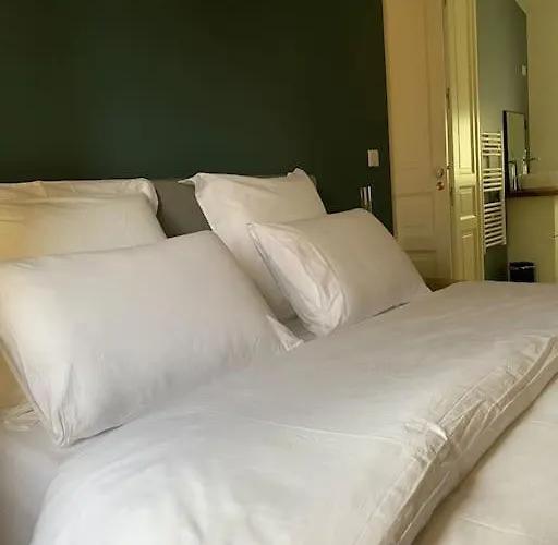 T2 Historic Center Apartment