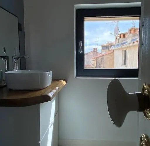 T2 Historic Center *